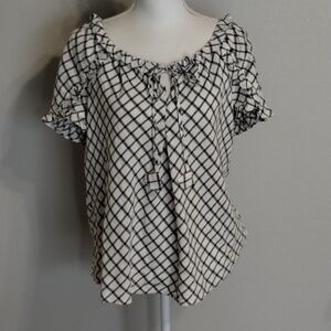 Max Studio Nordstrom blouse top  black white check ruffle sleeve size medium